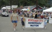 parade3.JPG